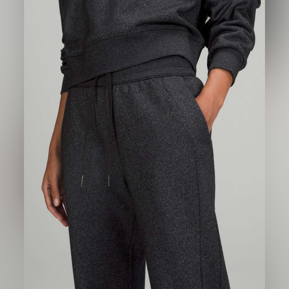 Lululemon Scuba High-Rise Jogger 7/8 Length *Black Sparkle
